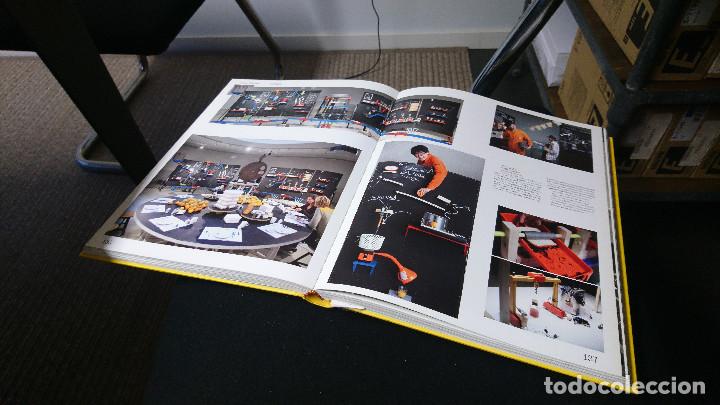 Libros de segunda mano: INSPIRING A NEW VISUAL LANGUAGE - Foto 2