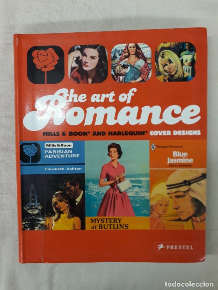 Gebrauchte B&uuml;cher: ASHRON, ELIZABETH. THE ART OF ROMANCE.MILLS & BOON AND HARLEQUIN COVER DESIGNS