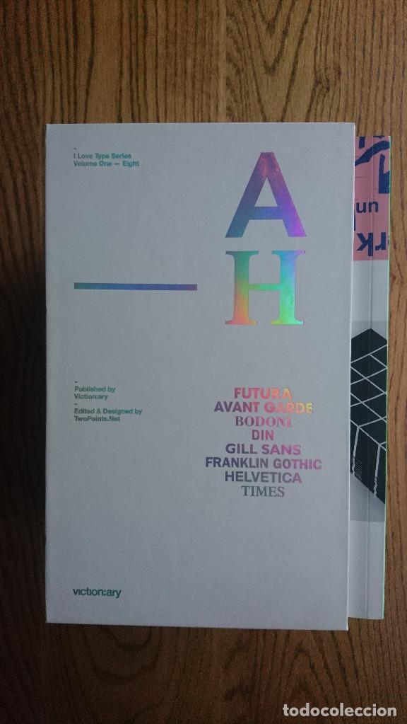 Libri di seconda mano: Colecci&oacute;n Libros I Love Type Series Volume One - Eight 8 libros Futura Avant Garde Bodoni Din Gill S