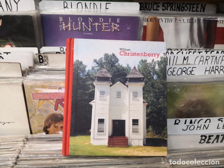 Libros de segunda mano: William Christenberry - Foto 1