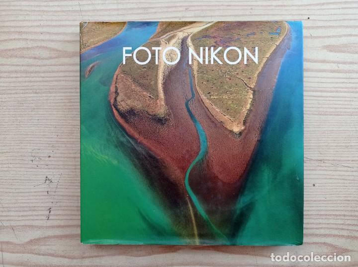 Second hand books: Foto Nikon 10 - 2011 - Digital Photo Image S.A