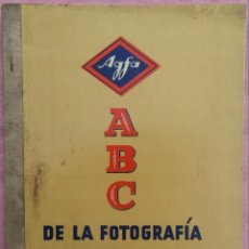 Libros de segunda mano: ABC DE LA FOTOGRAFÍA, VADEMÉCUM FOTOGRÁFICO – DR. H.G. WANDELT (AGFA, 1944) // FOTÓGRAFO FOTOGRAFIAR. Lote 286799158