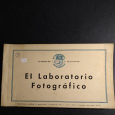 Libros de segunda mano: EL LABORATORIO FOTOGRÁFICO - LA UNIVERSAL FOTOGRÁFICA. Lote 392672104