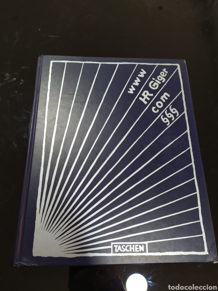 Libros de segunda mano: www HR Giger com - Foto 1