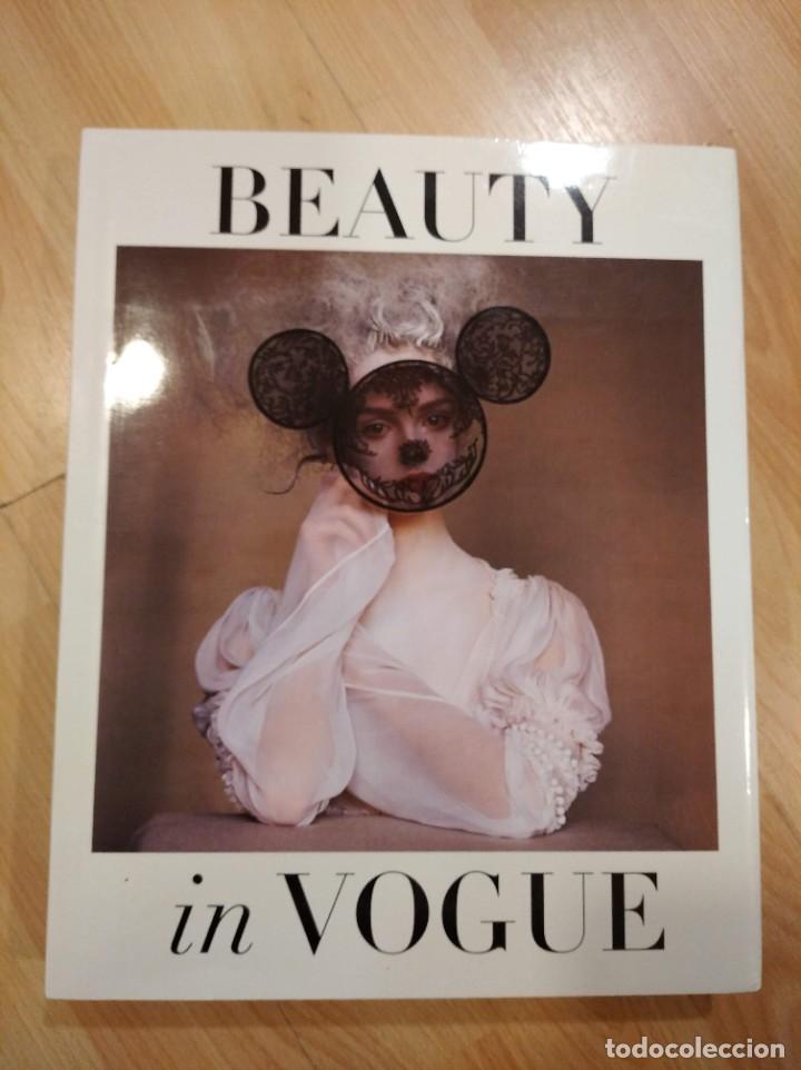Second hand books: 'Beauty in vogue'. Ediciones Cond&eacute; Nast