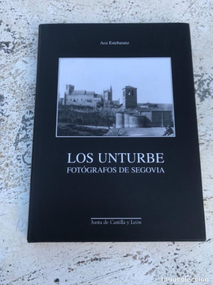 Libri di seconda mano: ACU ESTEBARANZ. LOS UNTURBE, FOT&Oacute;GRAFOS DE SEGOVIA. 2000