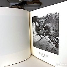 Libros de segunda mano: ÚLTIMAS PIEDRAS. FOTOGRAFÍAS. (CONSORCIO URBANÍSTICO DEL PASILLO VERDE FERROVIARIO. 1994).. Lote 331579558
