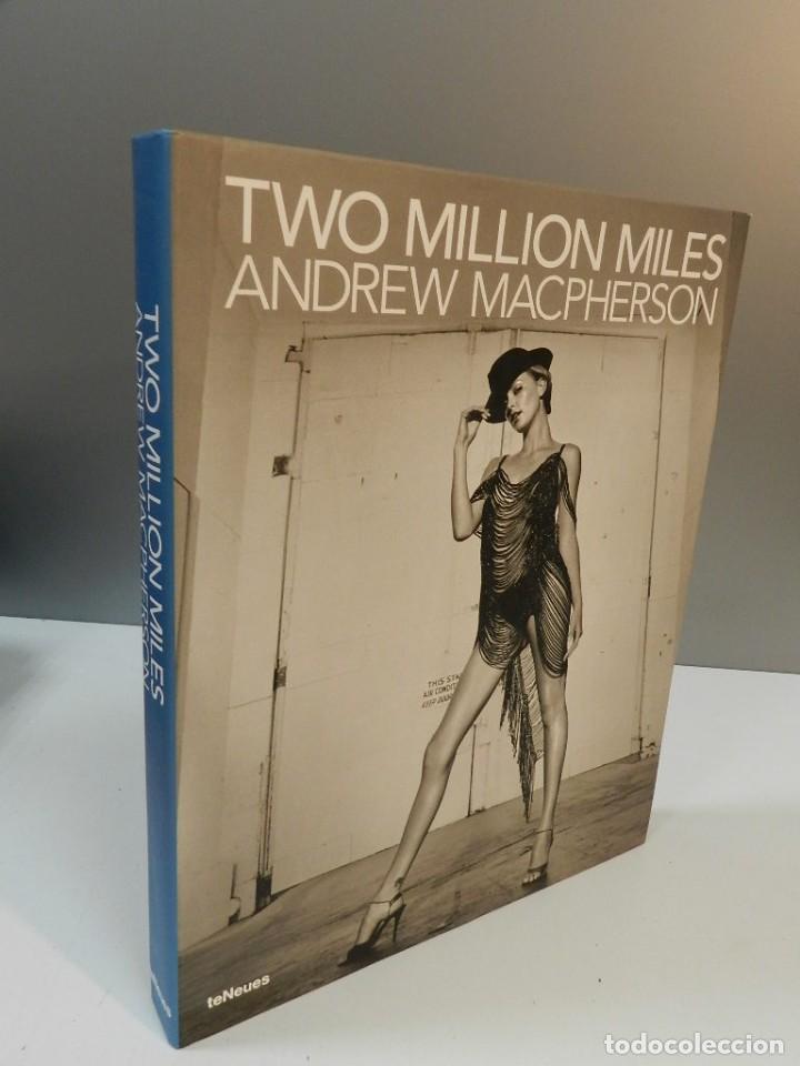 Libri di seconda mano: TWO MILLION MILES 2002 - ANDREW MCPHERSON - LIBRO DISE&Ntilde;O FOTOGRAF&Iacute;A MODA