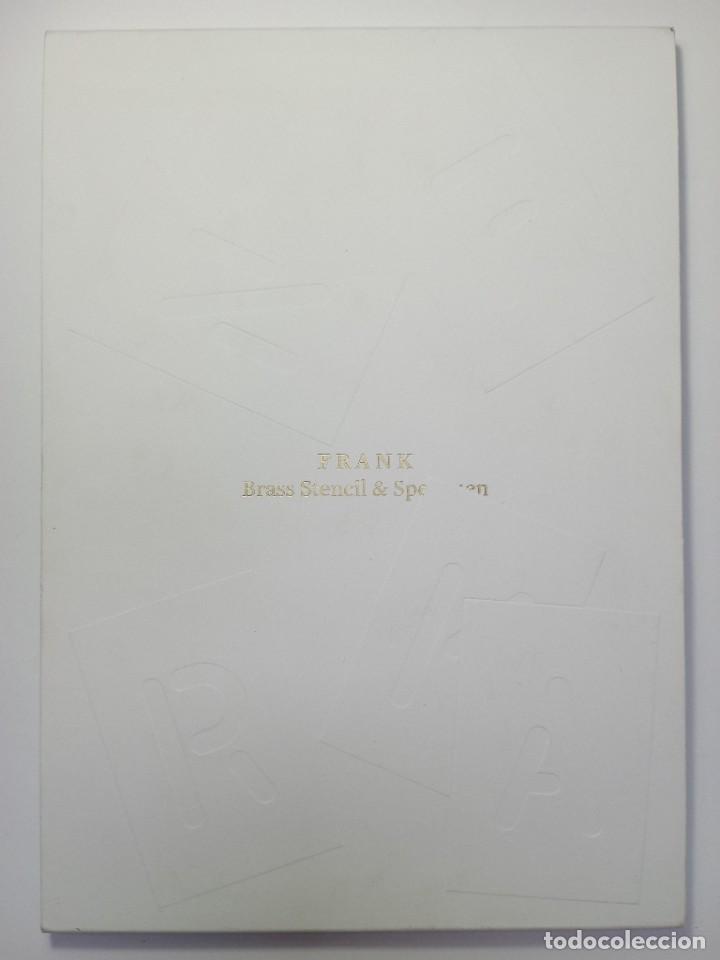 Gebrauchte B&uuml;cher: FRANK Typeface Specimen Pack - Designed by Bunch & Alberto Hern&aacute;ndez 2015 - 100 copias