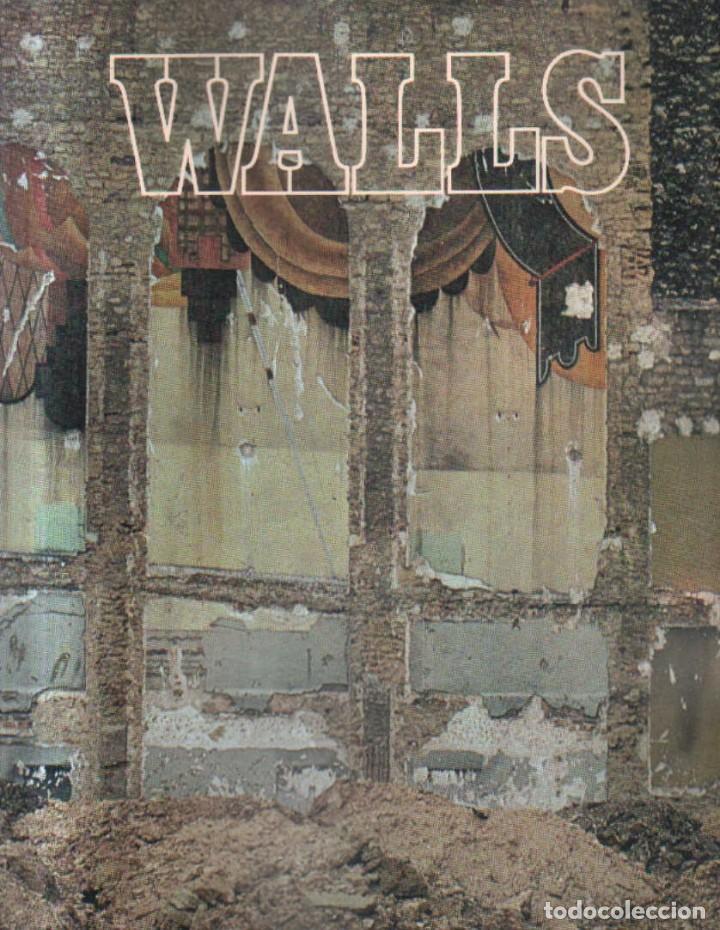 Second hand books: WALLS. A-FOTO-706