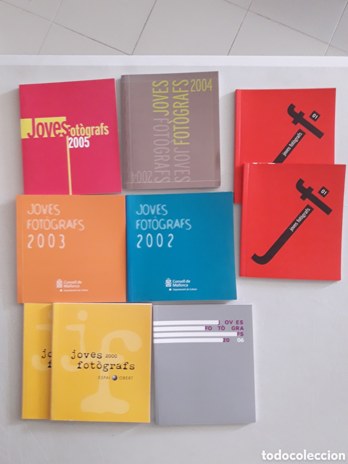 Second hand books: JOVES FOTOGRAFS 2000, 2001, 2002, 2003, 2004, 2005 Y 2006