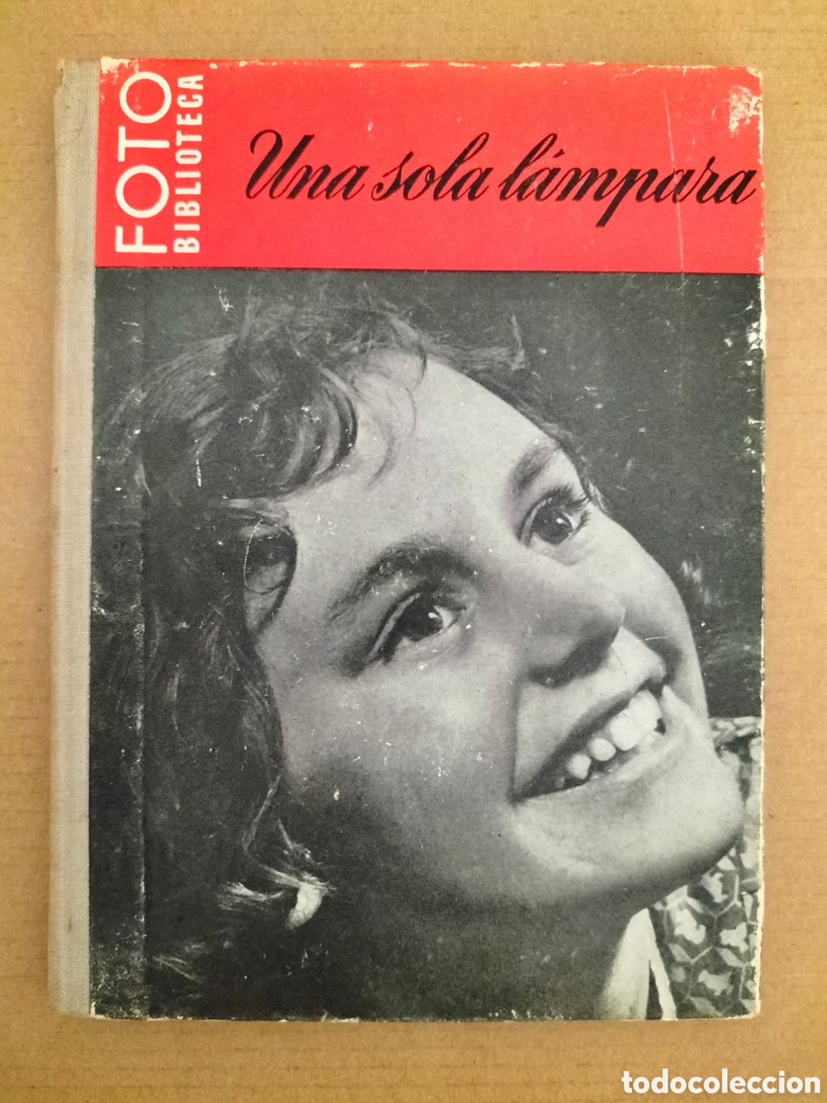 Libros de segunda mano: Una sola l&aacute;mpara y vuestra c&aacute;mara. Hugo van Wadenoyen. Foto biblioteca. Ediciones omega. Libro