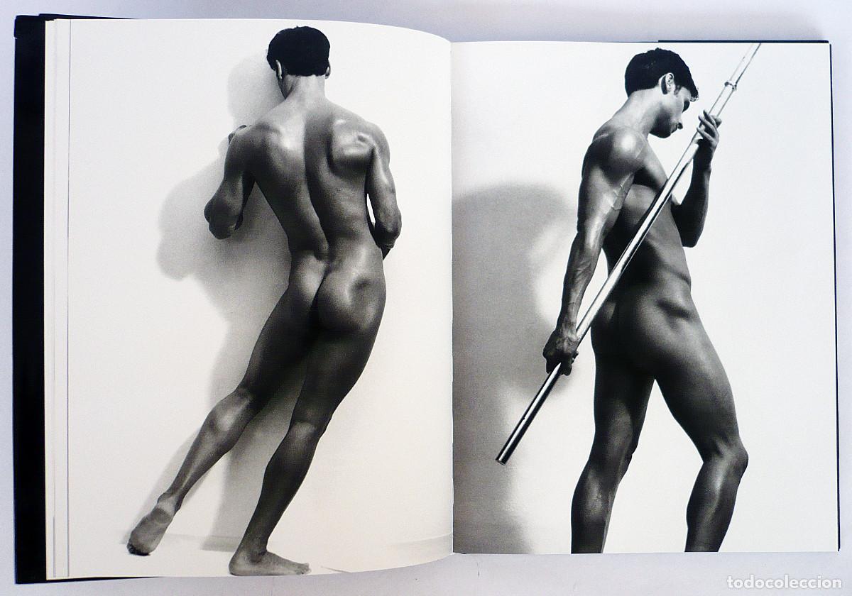 Libros de segunda mano: Men Defined. Vera Friederich. - Foto 5