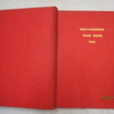 Libros de segunda mano: FOTOGRAFIA - PHOTOGRAPHY YEAR BOOK 1961 - NORMAN HALL. PHOTOGRAPHY MAGAZINE, 1962 + INFO