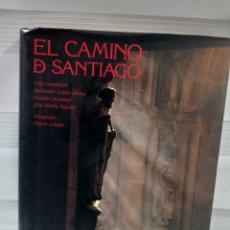 Libros de segunda mano: EL CAMINO DE SANTIAGO. VV.AA. FOTOGRAFÍAS: XURXO LOBATO. LUNWERG EDITORES 1991