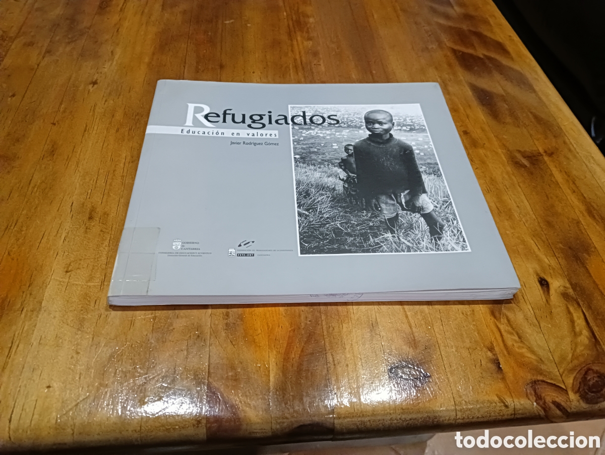 Libros de segunda mano: Refugiados. - Foto 1