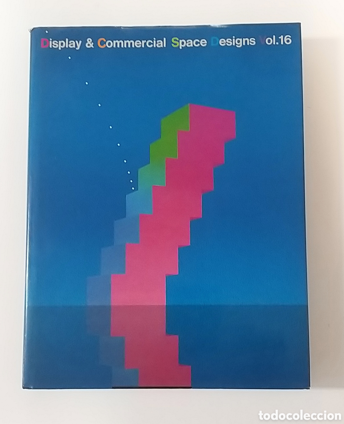 Gebrauchte B&uuml;cher: DISPLAY & COMMERCIAL SPACE DESIGNS VOL.16