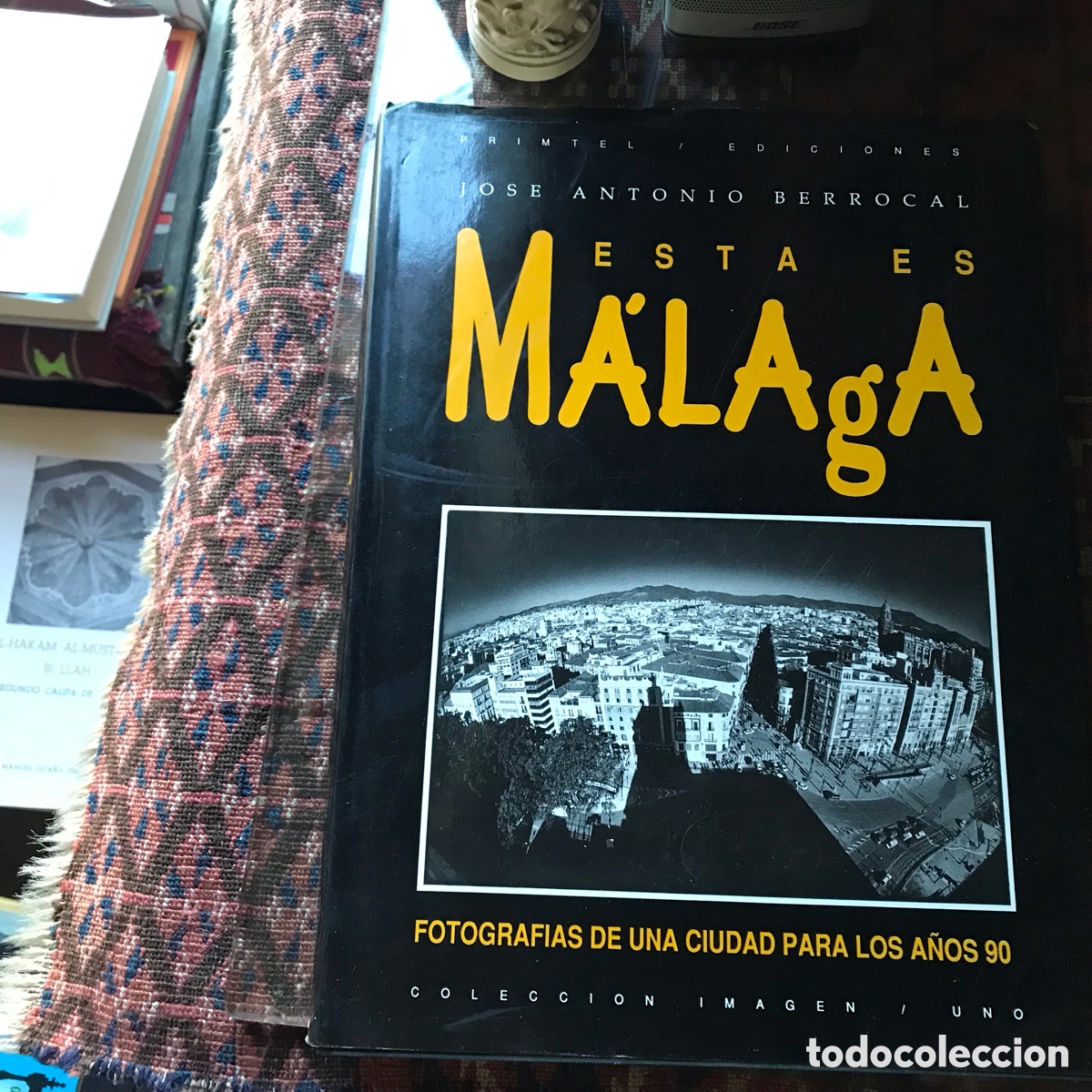 Libri di seconda mano: Esta es M&aacute;laga. Jos&eacute; Antonio Berrocal. Fotograf&iacute;a de una ciudad para los a&ntilde;os 90