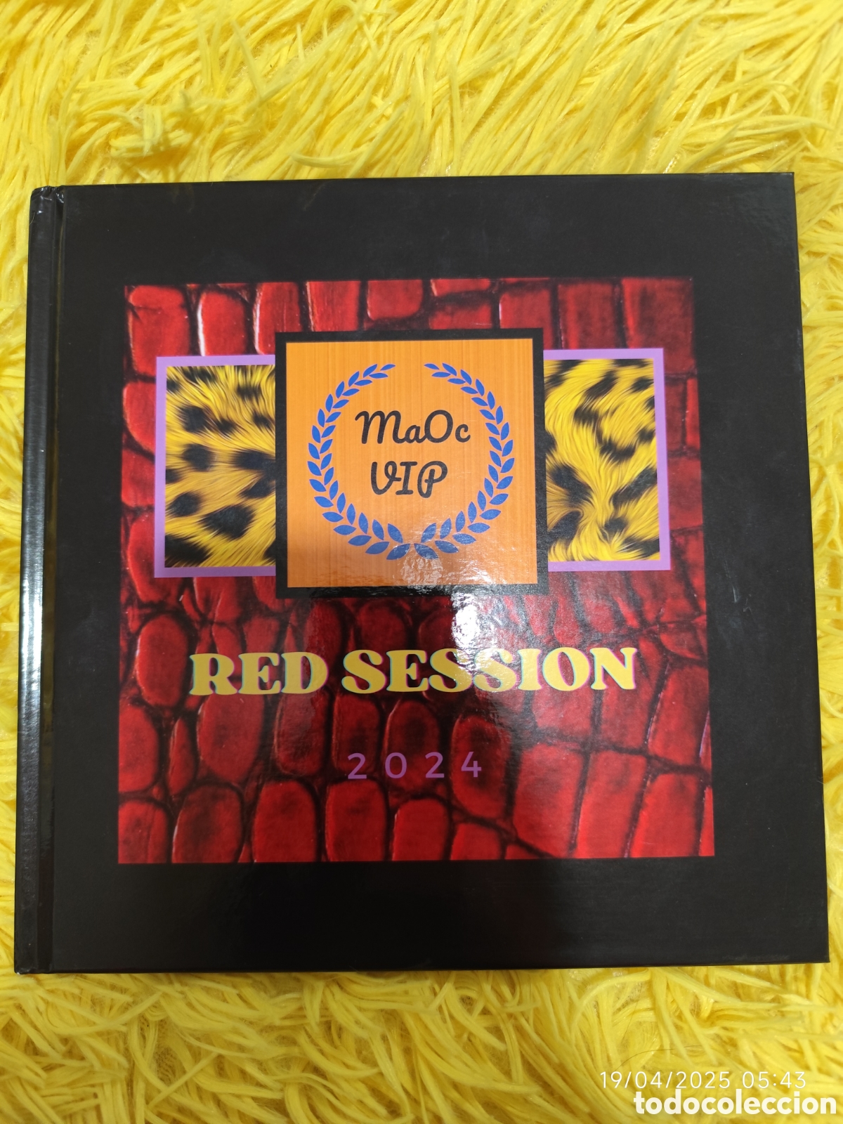 Libri di seconda mano: Fotolibro Red Session 2024