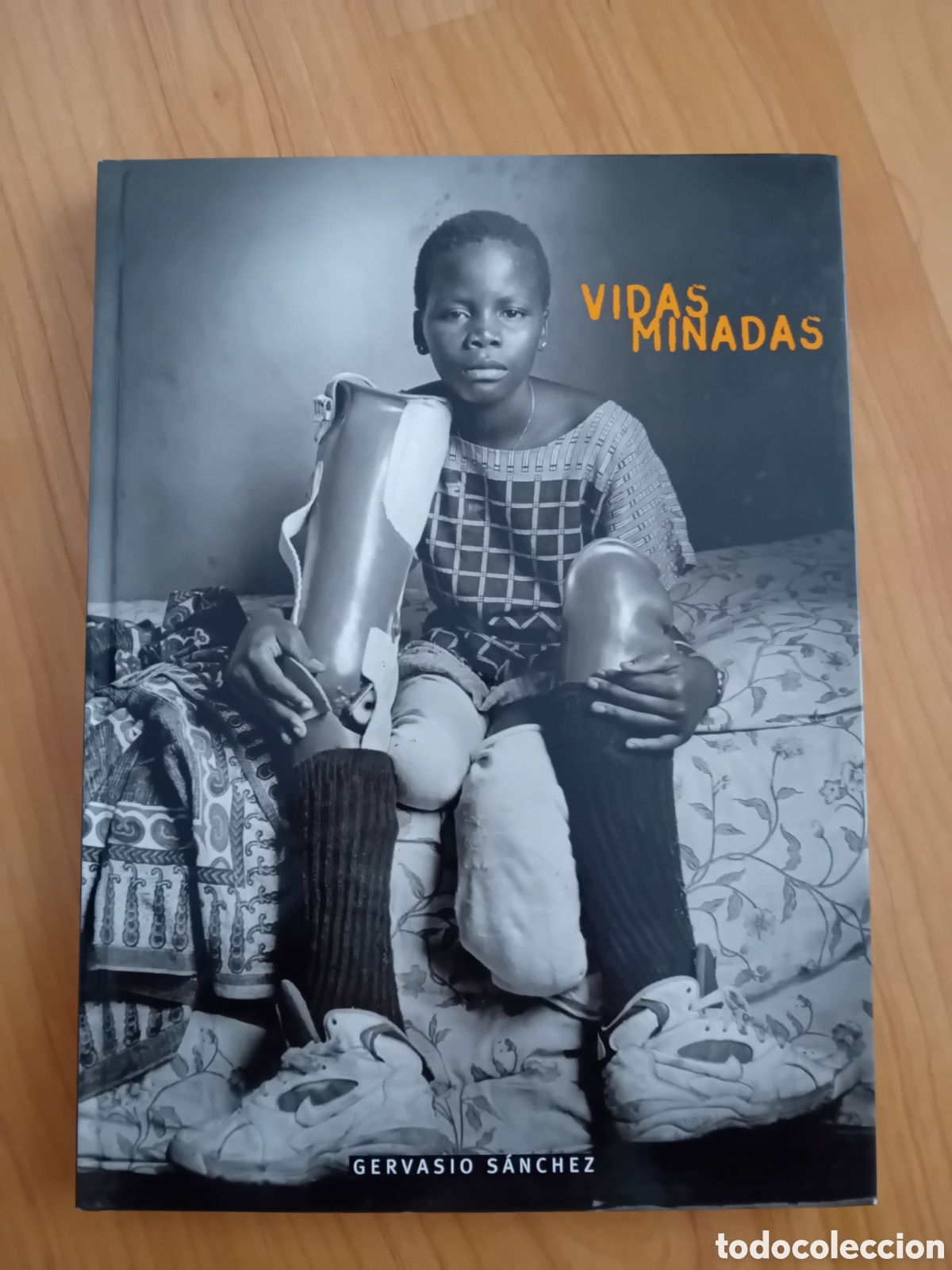 Libros de segunda mano: GERVASIO SANCHEZ. VIDAS MINADAS - Foto 1