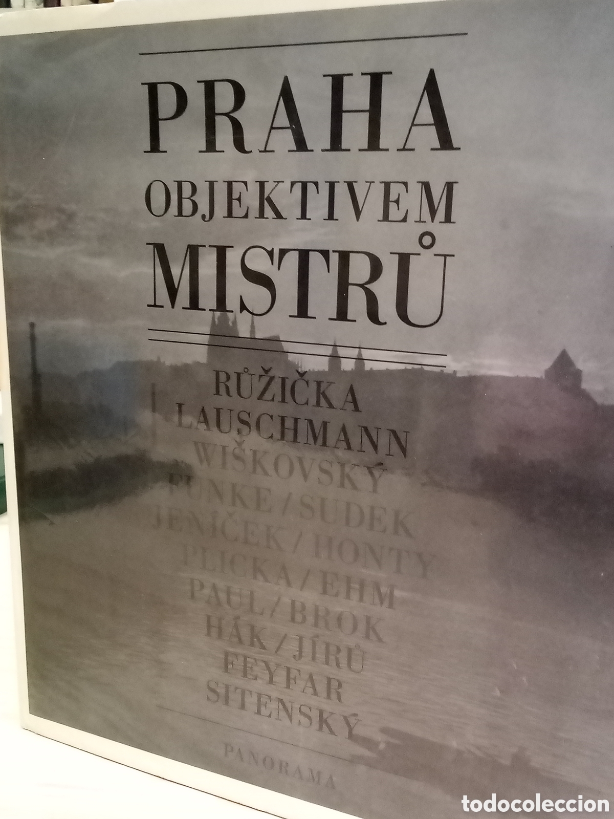 Libros de segunda mano: Praha Objektivem Mistru&ordm; - Foto 1