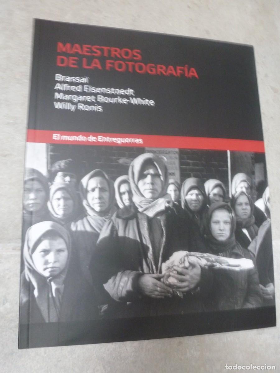 Second hand books: MAESTROS DE LA FOTOGRAF&Iacute;A. EL MUNDO DE ENTREGUERRAS. DIARIO P&Uacute;BLICO