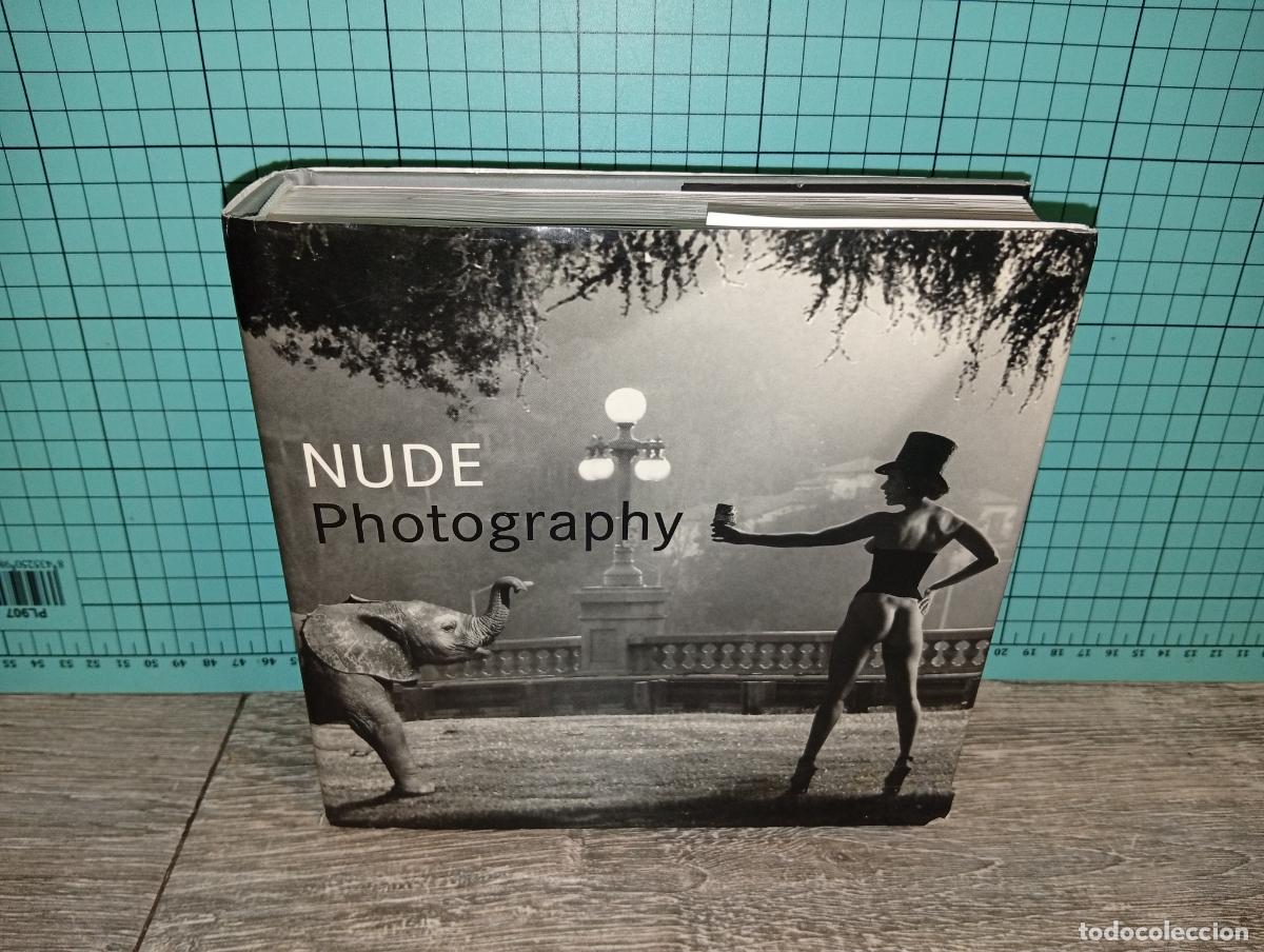 Libros de segunda mano: Libro NUDE Photography Ed K&ouml;nemann Gran Formato