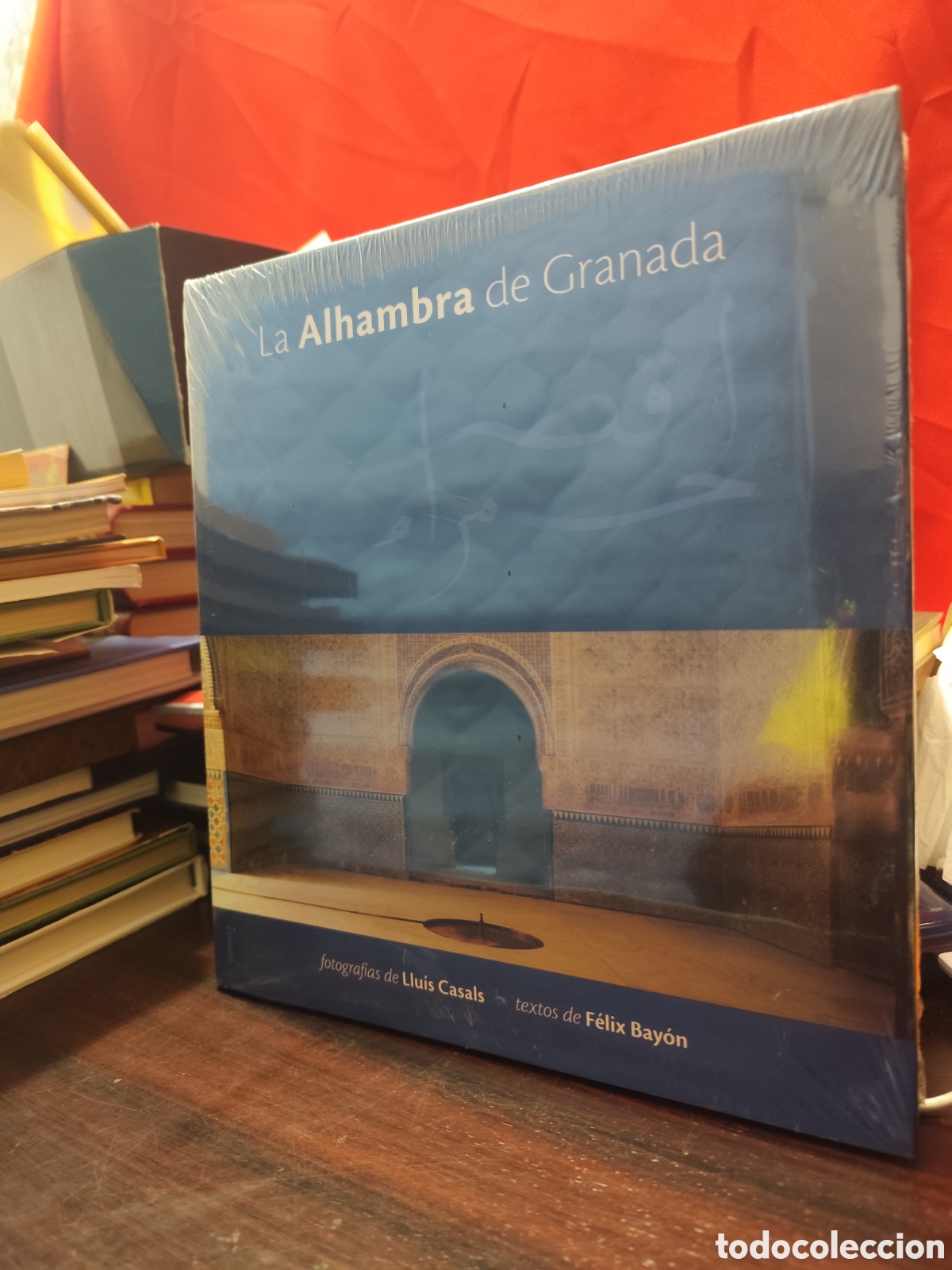 Libros de segunda mano: La Alhambra de Granada - fotograf&iacute;as de Llu&iacute;s Casals - LIBRO NUEVO / PRECINTADO