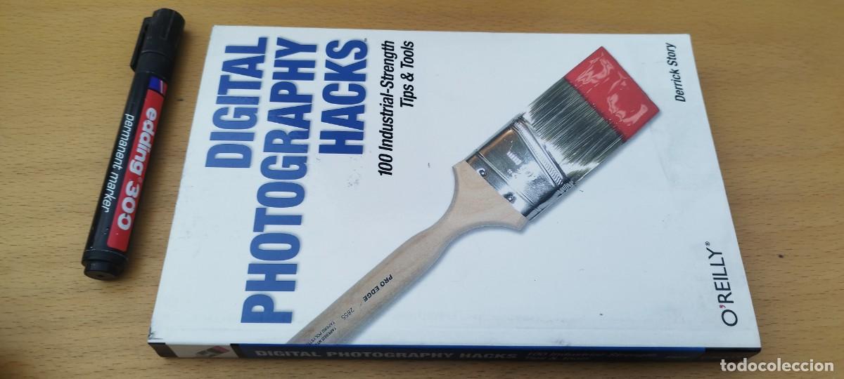 Libros de segunda mano: DIGITAL PHOTOGRAPHY HACKS/DERRICK STORY/KARA04/O REILLY/EN INGLES/TRUCOS DE FOTOGRAF&Iacute;A DIGITAL