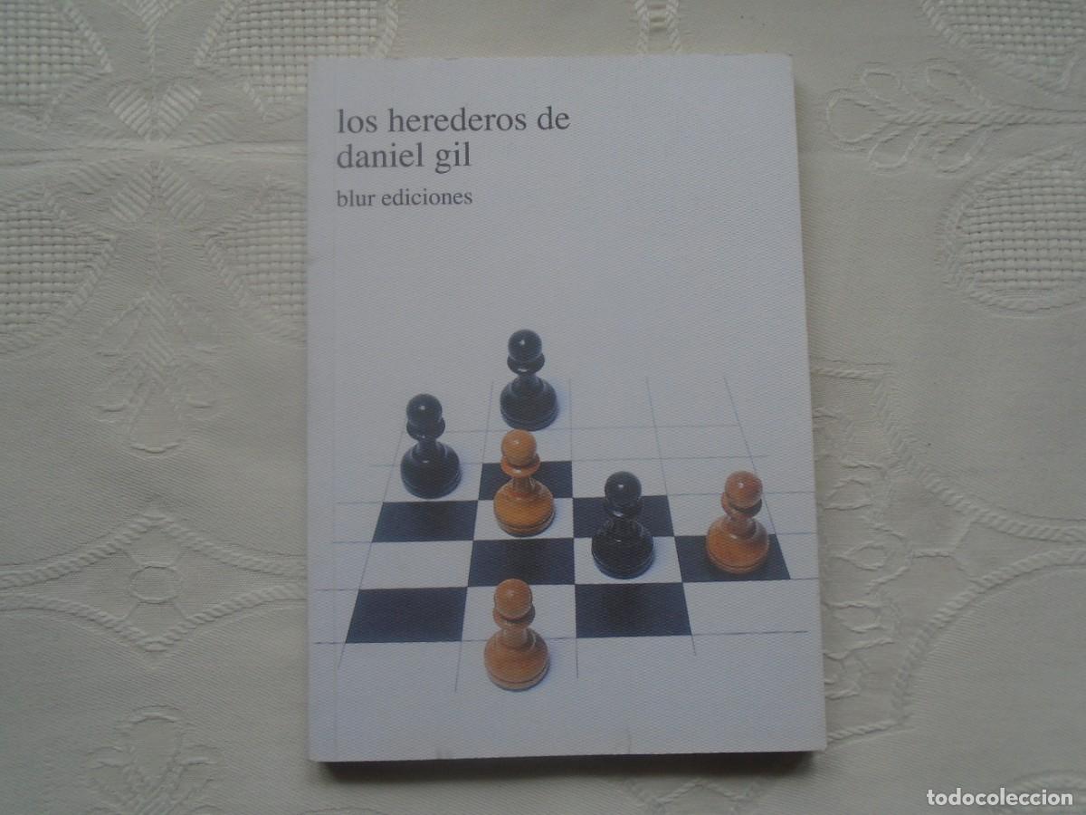 Libros de segunda mano: LOS HEREDEROS DE DANIEL GIL (DISE&Ntilde;ADOR GR&Aacute;FICO). 2003.