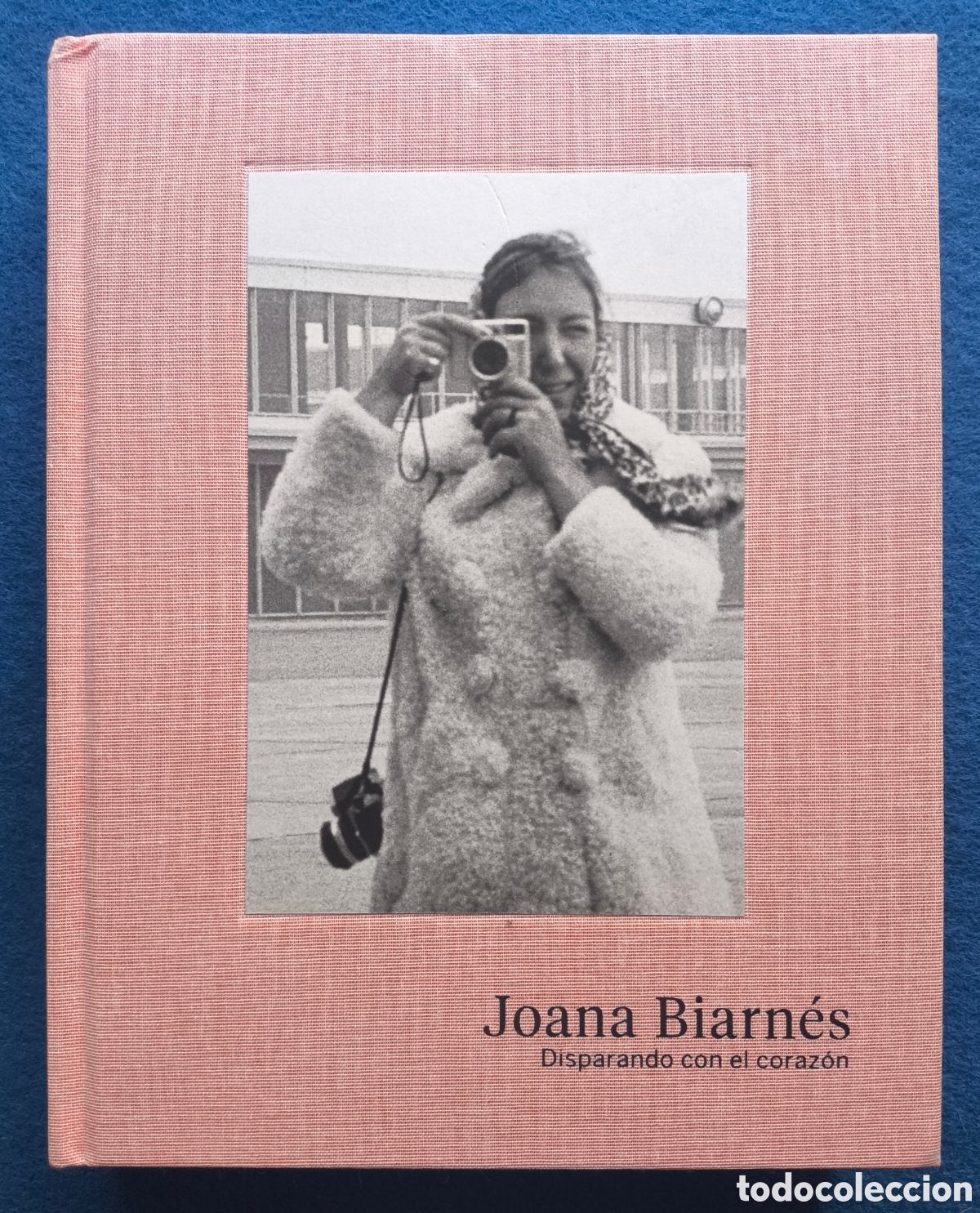 Libros de segunda mano: JOANA BIARN&Eacute;S FOTOGRAF&Iacute;A FOTOPERIODISMO LIBRO