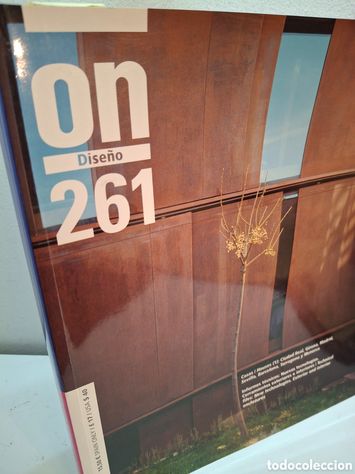 Libros de segunda mano: REVISTA ON DISE&Ntilde;O N&ordm; 261, 2005