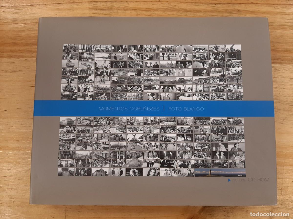 Libros de segunda mano: Momentos Coru&ntilde;eses - Foto Blanco - 2001