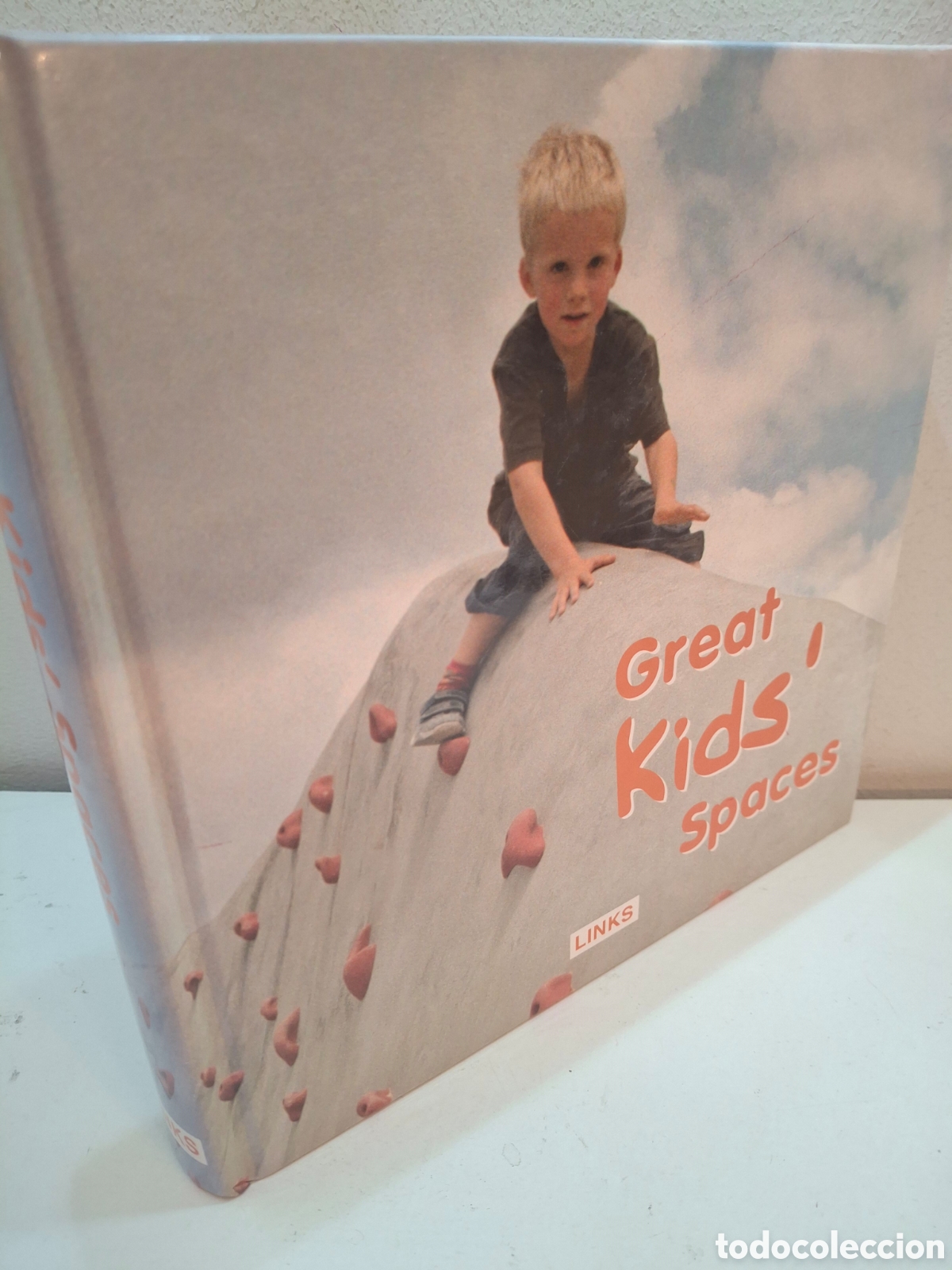 Libros de segunda mano: GREAT KIDS&acute;SPACES, DESIGN FOR FUN, LINKS-BROTO I COMERMA, 2006