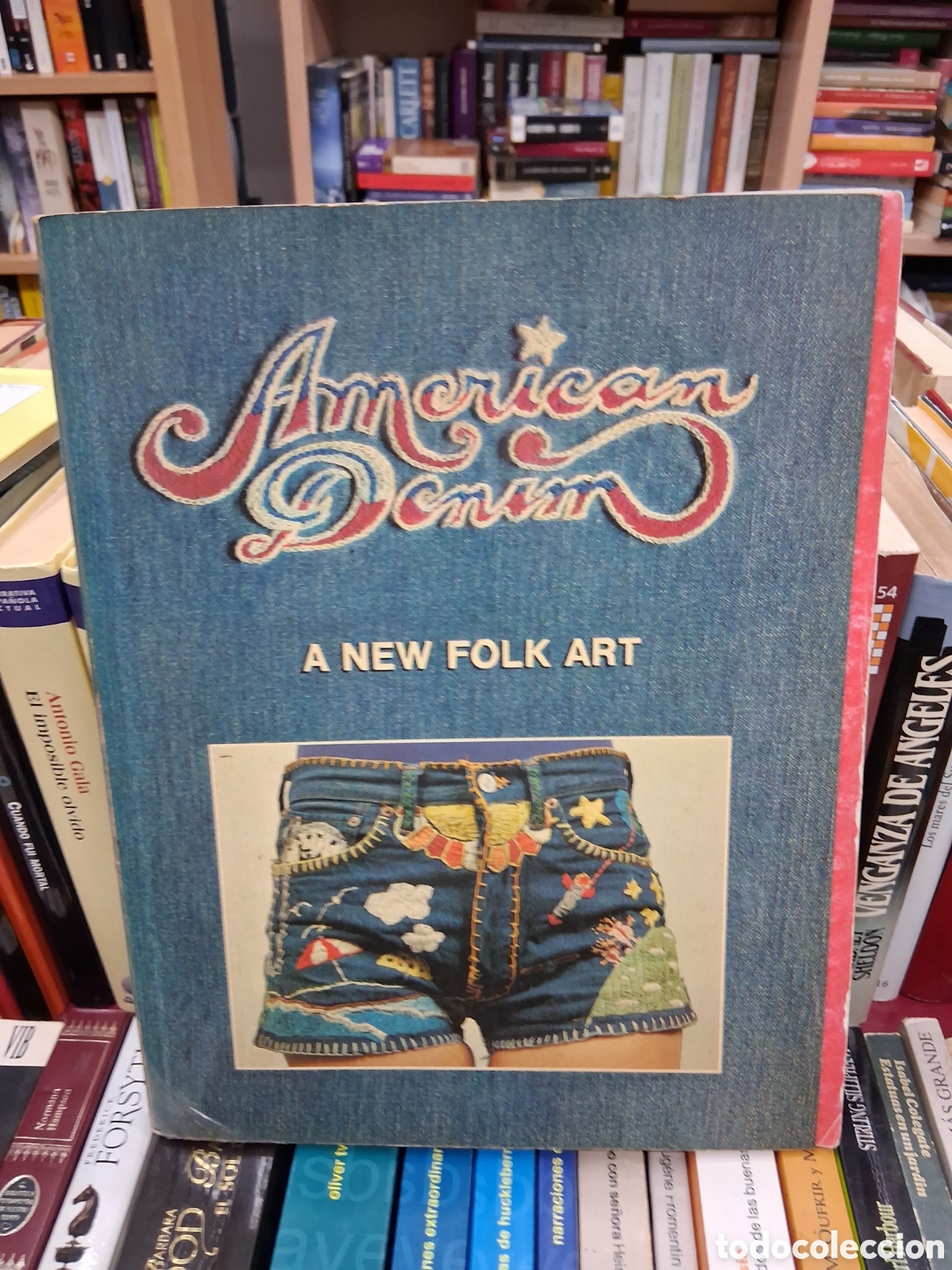 Libros de segunda mano: American denim. A new folk art. Peter Beagle. Baron Wolman 1975. Ropa vaquera moda dise&ntilde;o