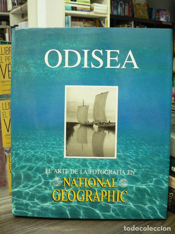 Libros de segunda mano: Odisea: El arte de la fotografia en National Geographic - Livingston, Jane - Ediciones Folio