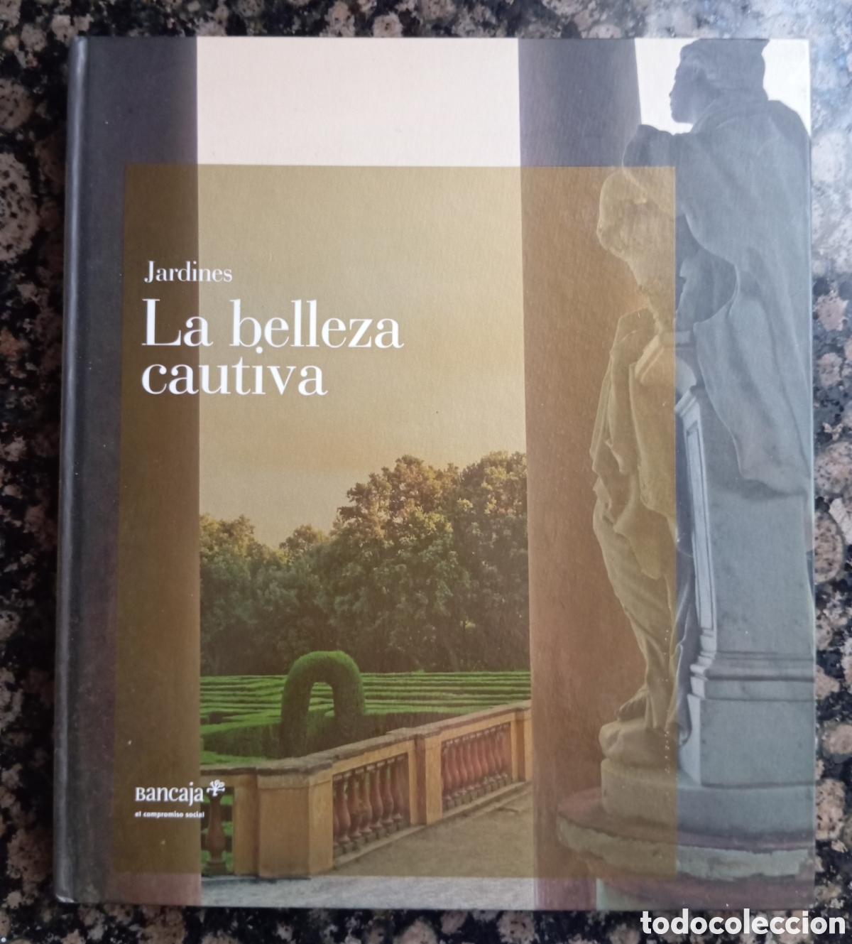 Libros de segunda mano: JARDINES LA BELLEZA CAUTIVA