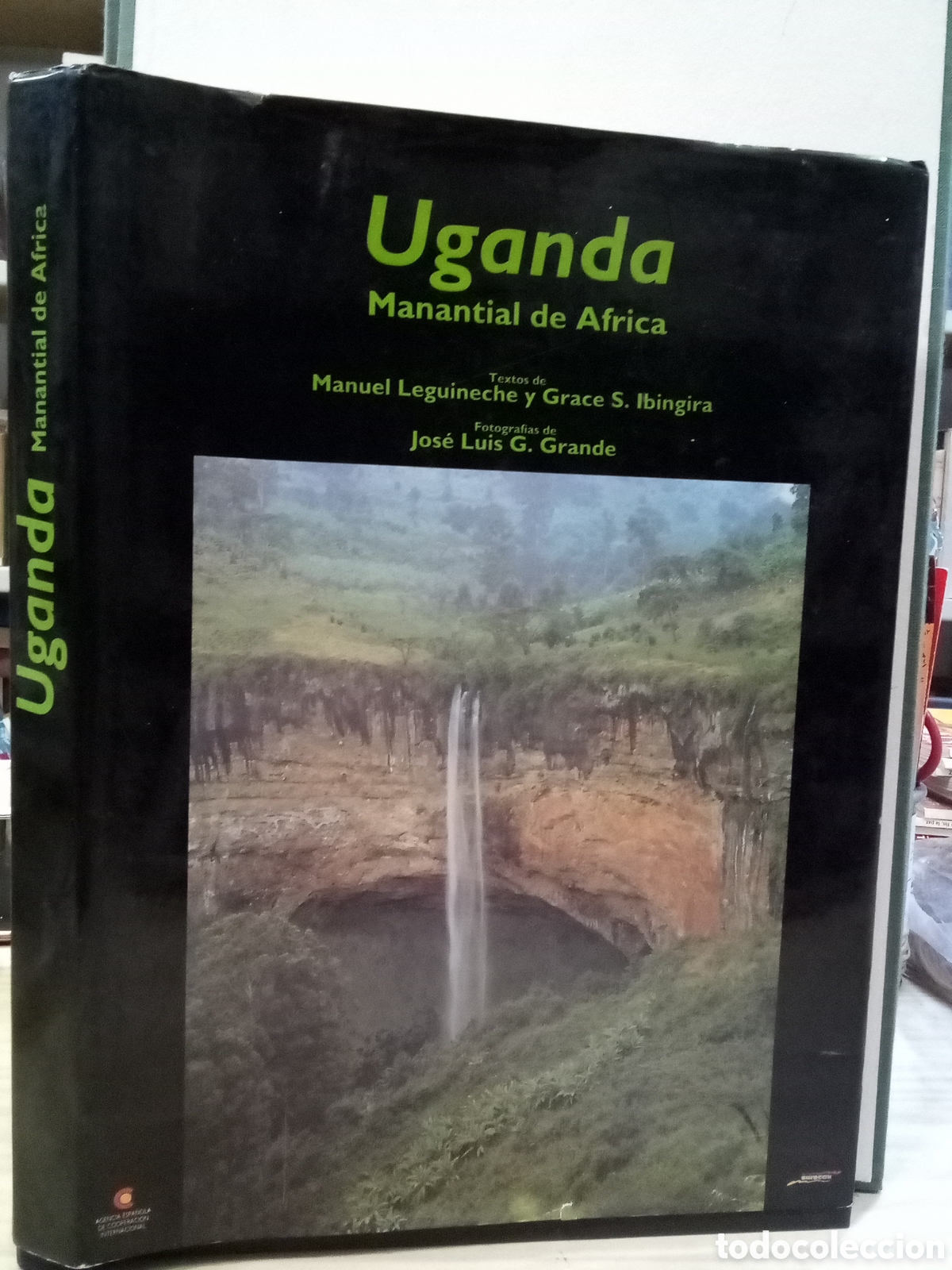 Libros de segunda mano: Uganda, Manantial de Africa.