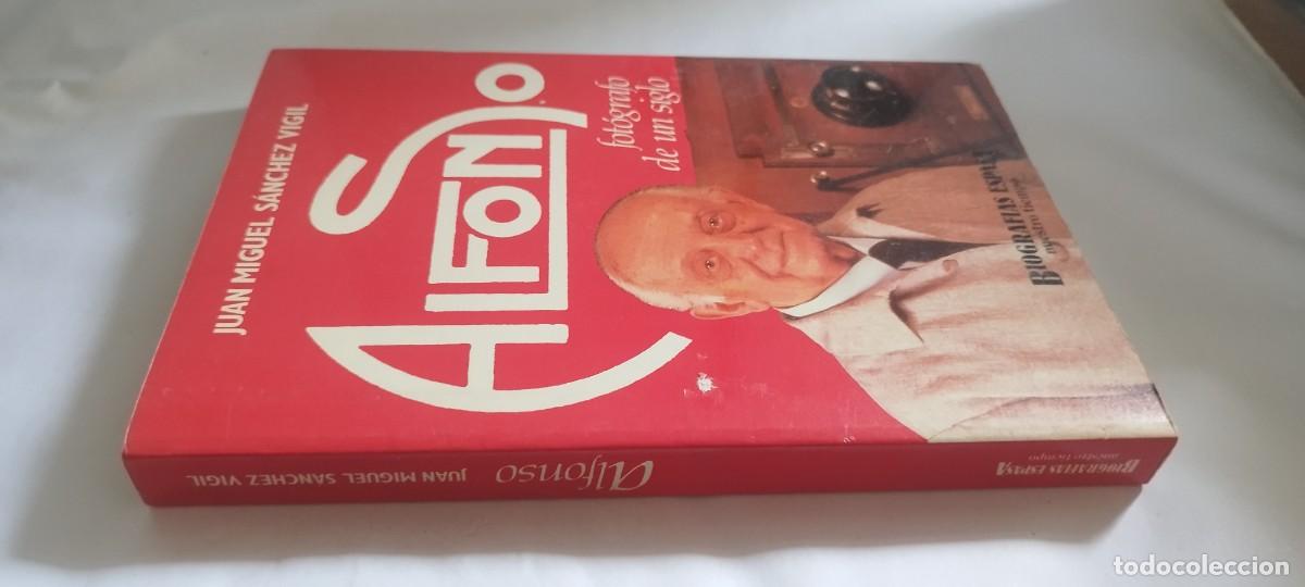 Libros de segunda mano: ALFONSO FOTOGRAFO DE UN SIGLO / JUAN MIGUEL SANCHEZ VIGIL / CMA 39 / ESPASA CALPE