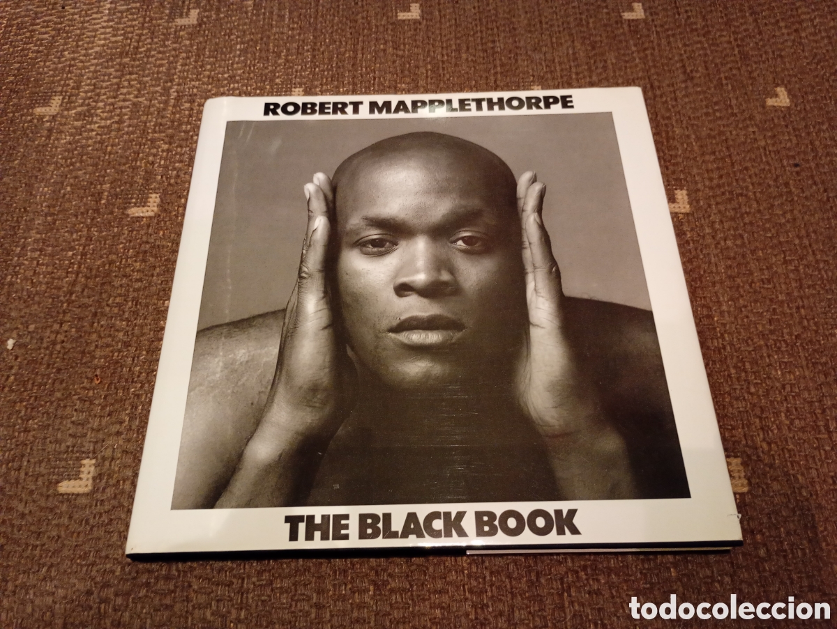 Libros de segunda mano: Libro fotograf&iacute;a Robert Mapplethorpe The Black Book primera edici&oacute;n 1986 como nuevo