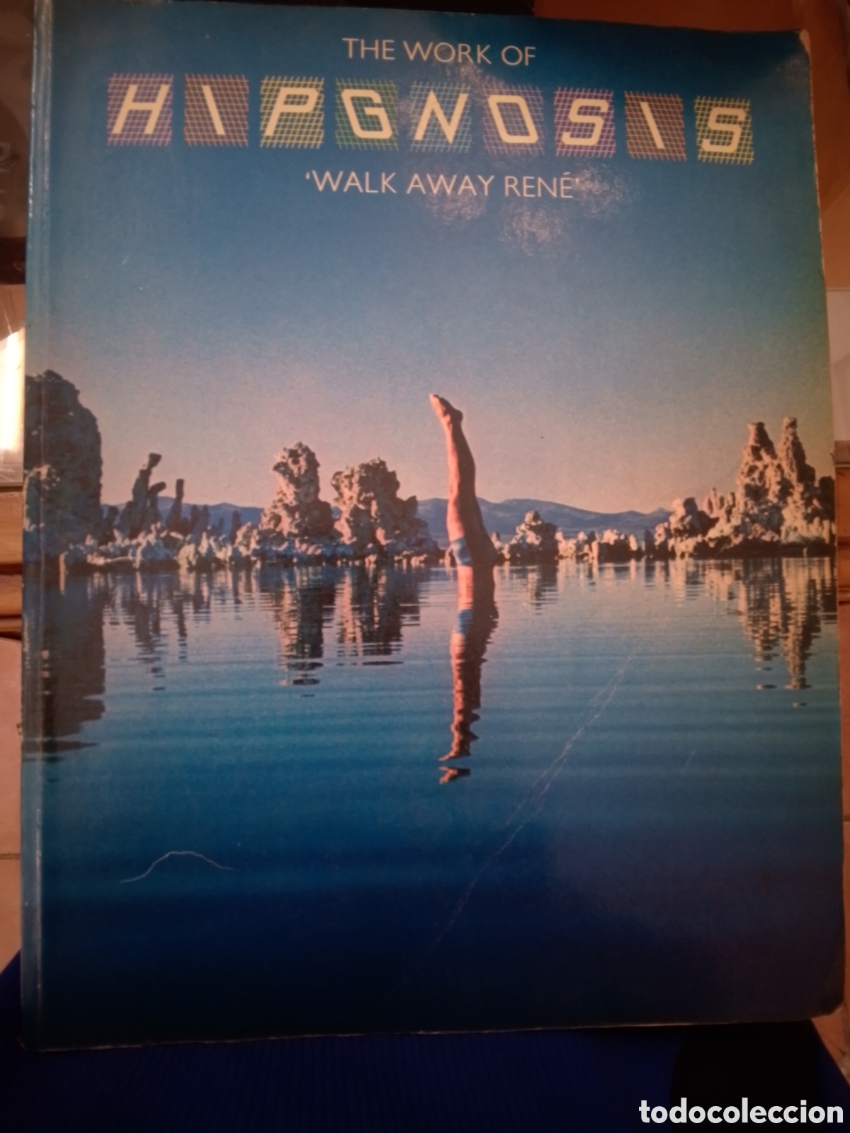 Libros de segunda mano: THE WORK OF HIPGNOSIS. WALK AWAY RENE. PAPER TIGER. 1978