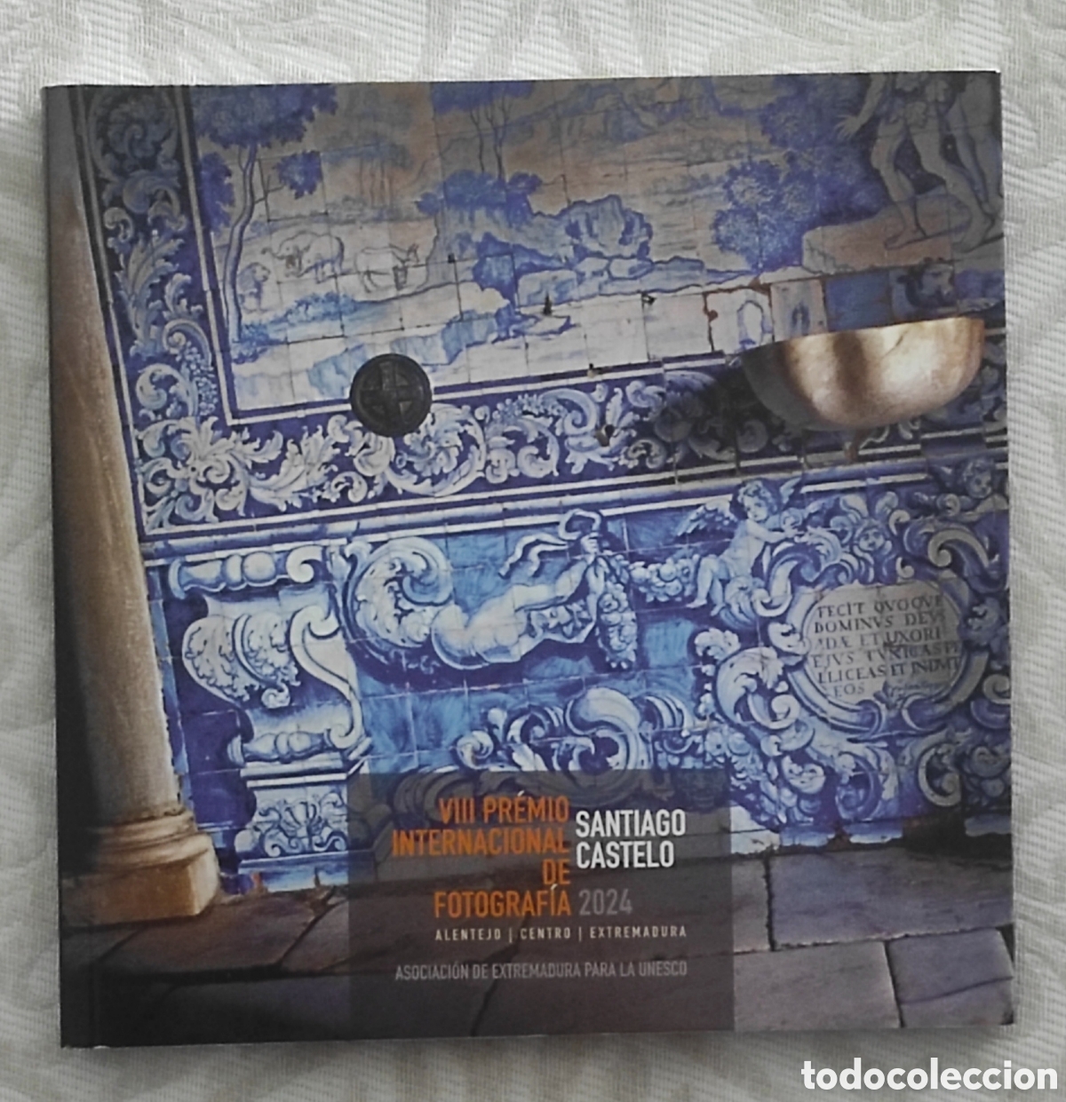 Libros de segunda mano: VIII PREMIO INTERNACIONAL DE FOTOGRAF&Iacute;A SANTIAGO CASTELO - 2024