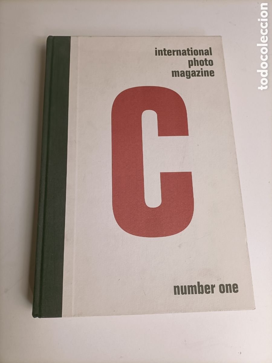 Libros de segunda mano: International photo magazine. Number one . Texto en ingl&eacute;s 2005