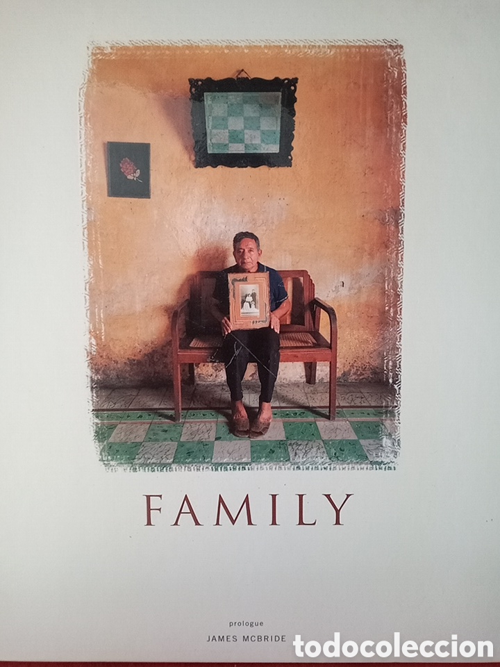 Libros de segunda mano: FAMILY LIBRO DE FOTOGRAFIA MUY BONITO