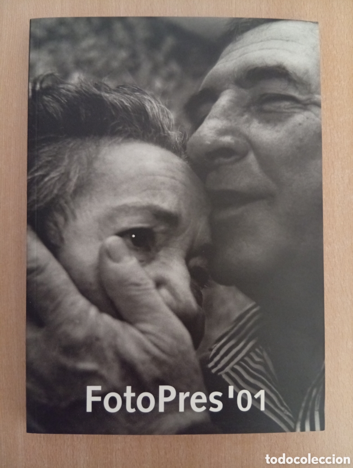 Libros de segunda mano: Fotopres01. Fundaci&oacute; &rdquo;la Caixa&rdquo; - Foto 1