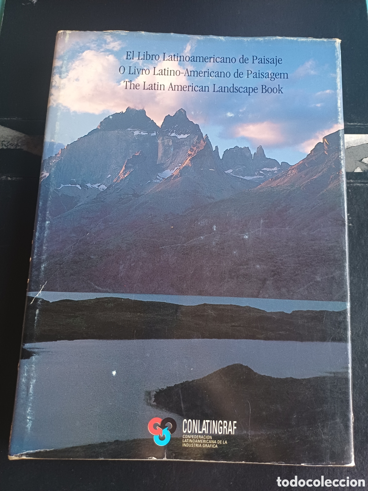 Libros de segunda mano: El libro Latinoamericano de Paisaje Pablo Corral Vega Conlatingraf Fotografia Edicion triling&uuml;e