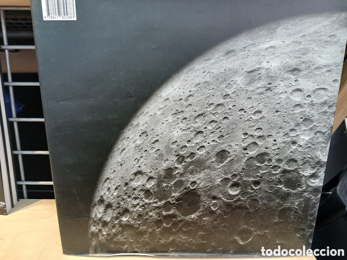 Libros de segunda mano: Luna Llena. Michael Light. - Foto 2