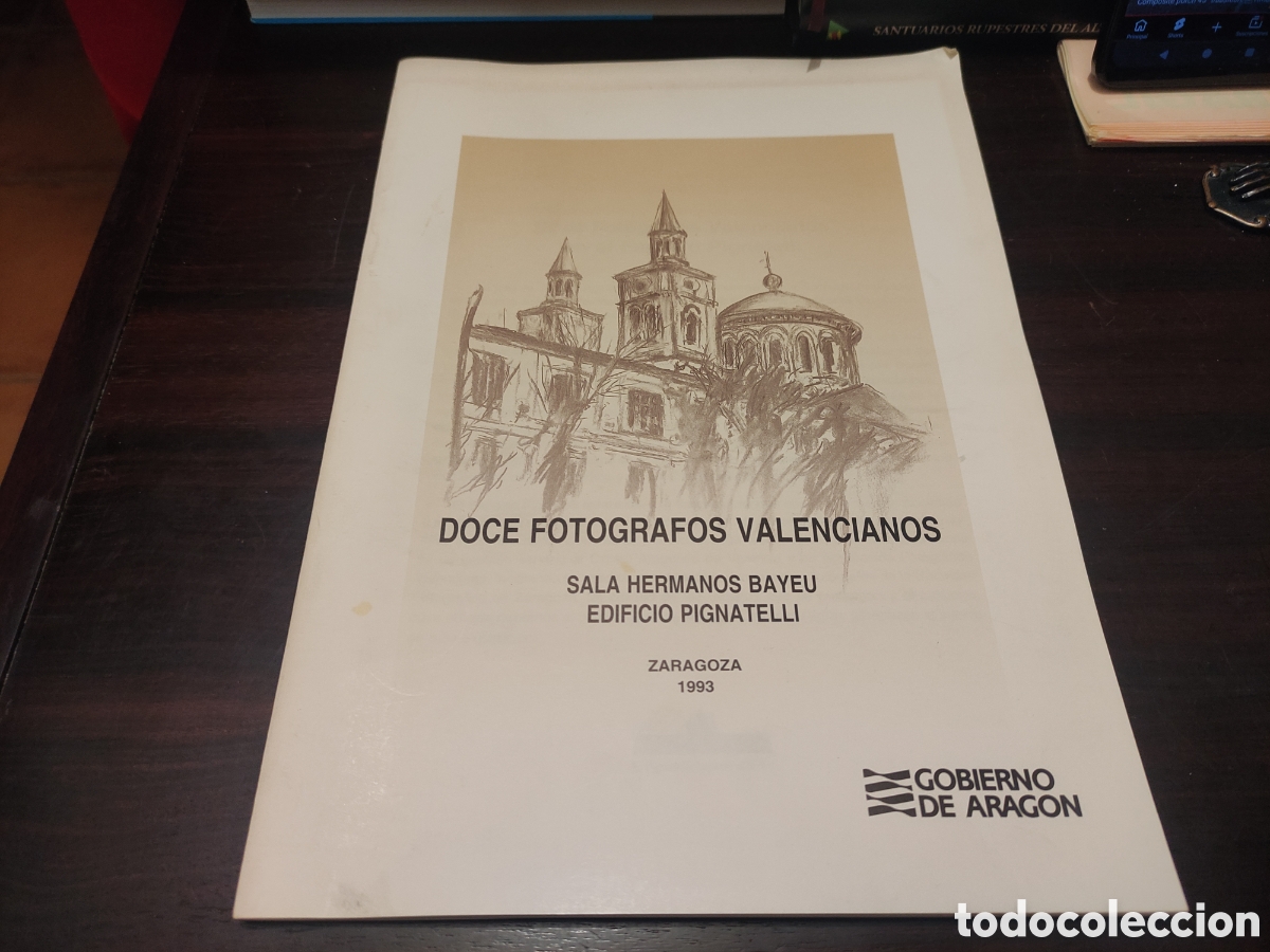 Libros de segunda mano: DOCE FOT&Oacute;GRAFOS VALENCIANOS - ZARAGOZA 1993