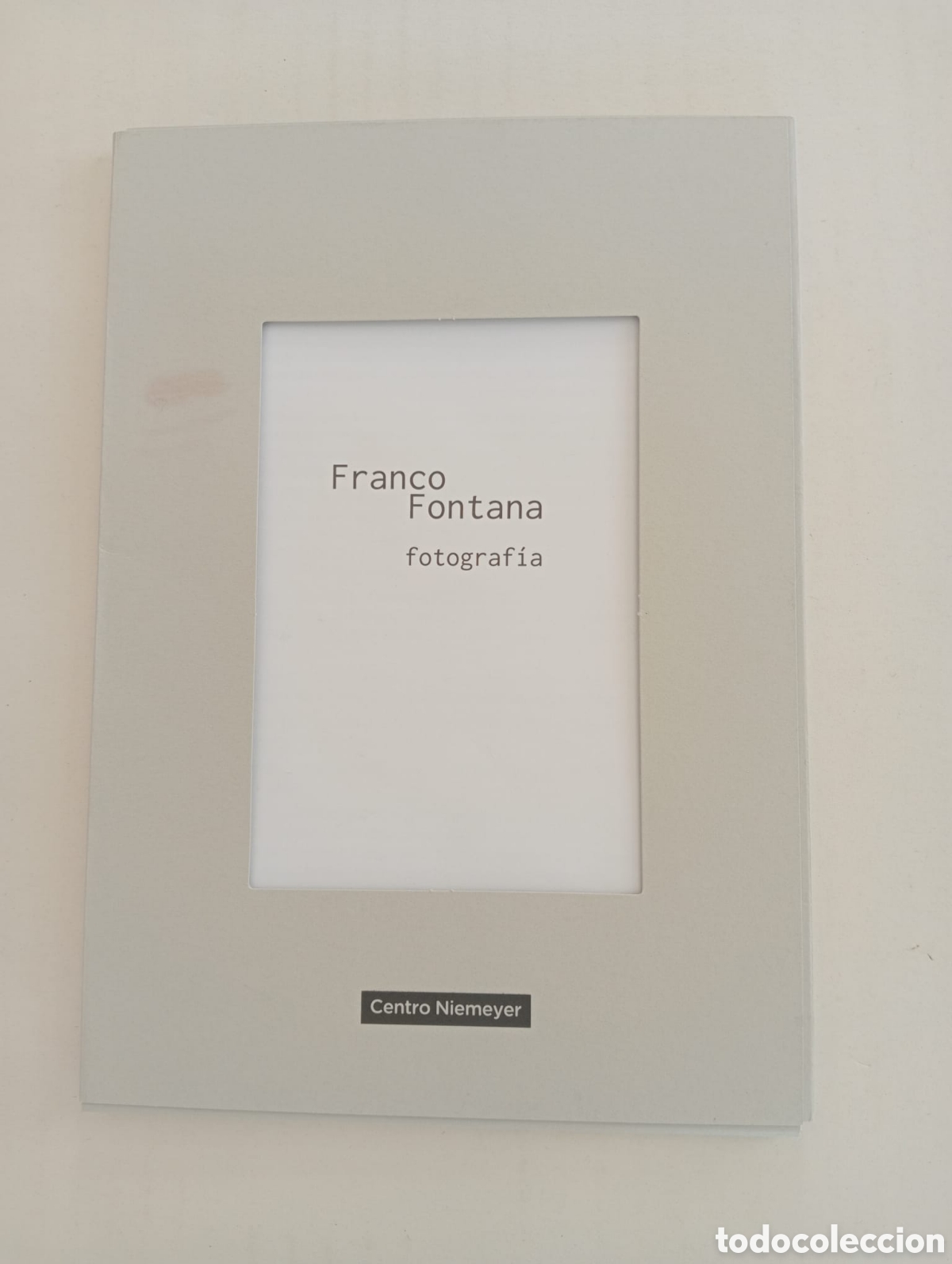 Libros de segunda mano: Franco Fontana. Fotograf&iacute;as. Carpeta con 10 laminas de fotografias originales