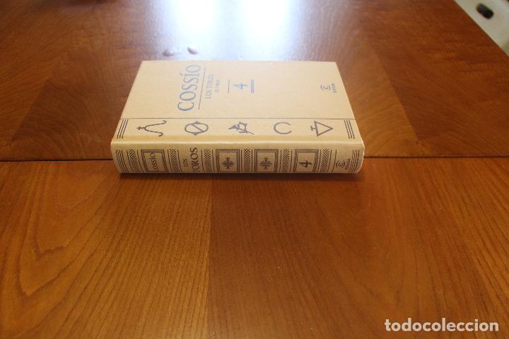 Enciclopedias de segunda mano: COSS&Iacute;O 4 - LOS TOROS - ESPASA - Foto 2